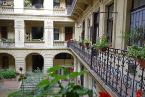 Vivid Csengery Apartment Budapest